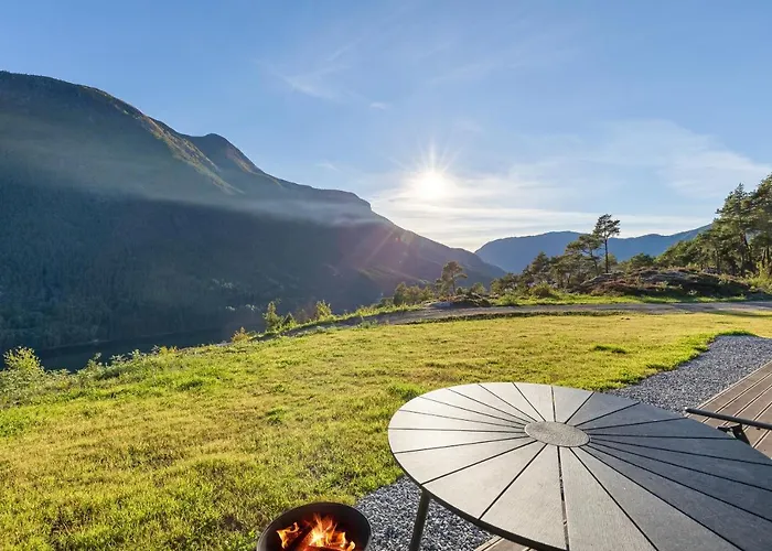 Fjordpanorama سوغندال